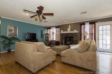 5001 S Poplar Ave, Broken Arrow, OK 74011 - photo 3