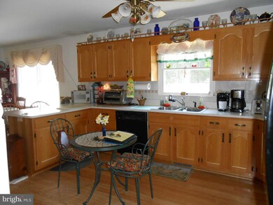 23760 Kingston Creek Rd, California, MD 20619 - photo 3