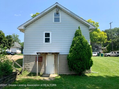 1208 S Holmes St, Lansing, MI 48912 - photo 4