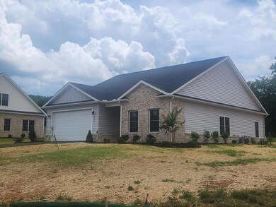 5545 New Pleasant 7 8 3