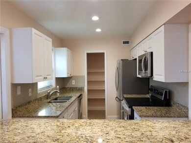 Completely remodeled kitchen with brand new SS app