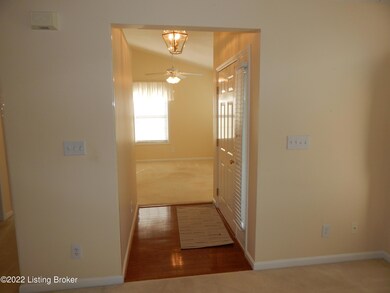 Entrance foyer & coat closet