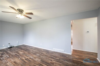 5260 Cowan St, Toledo, OH 43613 - photo 5