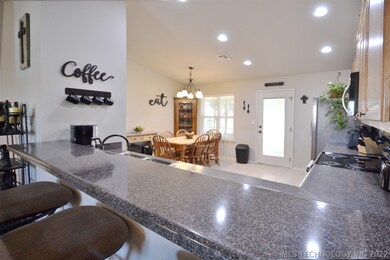 8683 S 262nd East Ave, Broken Arrow, OK 74014 - photo 5