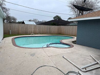 11727 Kirkway Dr, Houston, TX 77089 - photo 3