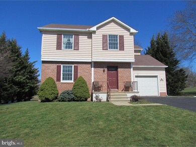 105 Cobblestone Rd, Dublin, PA 18917 - photo 2