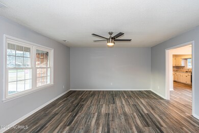 107 Lance Ct, Jacksonville, NC 28546 - photo 3