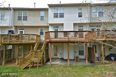 13022 Shamrock Glen Dr, Germantown, MD 20874 - photo 2