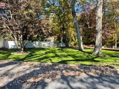 101 Gibson Rd, Bristol, RI 02809 - photo 3