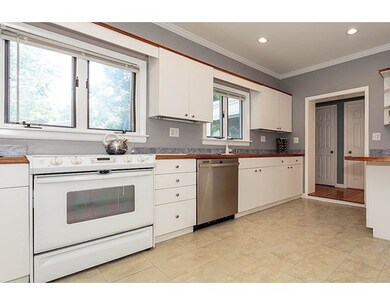 24 Glenwood Ave, Woburn, MA 01801 - photo 4