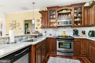 605 N Atlantic Ave unit 320, Collingswood, NJ 08108 - photo 3