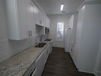 9013 Gabriel St unit C, Houston, TX 77063 - photo 6