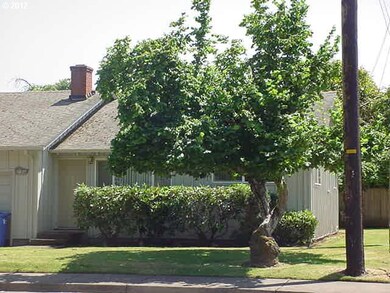 2356 Crescent Ave, Eugene, OR 97408 - photo 3