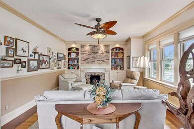 257 N Elm Ave, Elmhurst, IL 60126 - photo 5