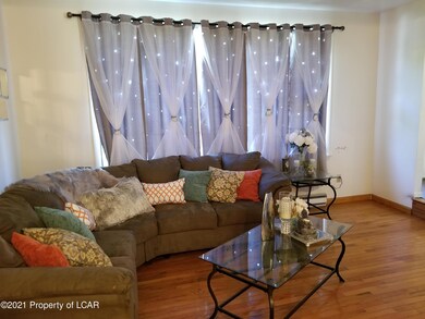 117 Hilltop Rd, Hazleton, PA 18201 - photo 3