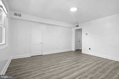 4937 1st St NW unit 4, Washington, DC 20011 - photo 2