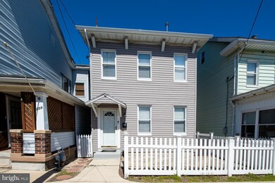 220 Center Ave, Jim Thorpe, PA 18229 - photo 2