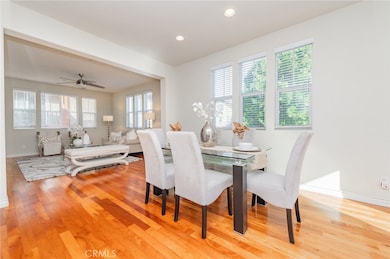 10 Flyers Ln, Tustin, CA 92782 - photo 3