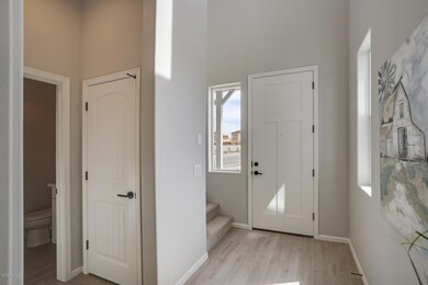5-Foyer