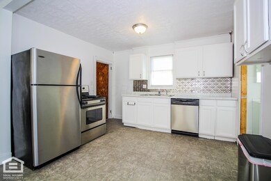 772 S Terrace-16