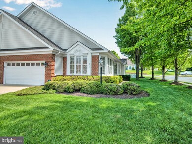 6947 Cumberstone Place, Gainesville, VA 20155 - photo 2