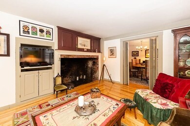 14 Warren St unit 14, Newburyport, MA 01950 - photo 5