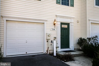 7249 Dorchester Woods Ln, Hanover, MD 21076 - photo 2