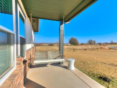 776 Ole Rock Creek Rd, Tuttle, OK 73089 - photo 5