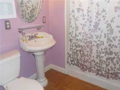 6 Elizabeth Ave, Woonsocket, RI 02895 - photo 4