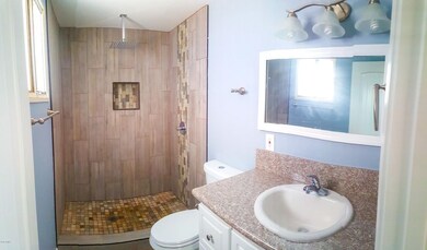 2902 N 80th Ave, Phoenix, AZ 85033 - photo 7