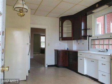 4918 Chalgrove Ave, Baltimore, MD 21215 - photo 6