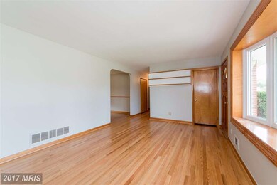 4327 Falls Park Rd, Perry Hall, MD 21128 - photo 4