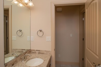guest bath 3