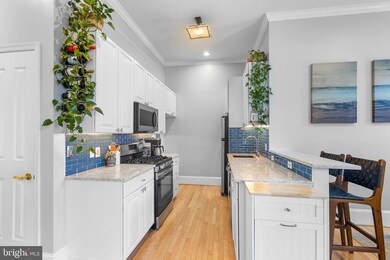 20 Logan Cir NW unit 1-2, Washington, DC 20005 - photo 2