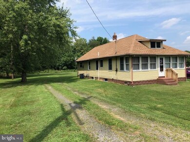 547 Chestnut St, Williamstown, NJ 08094 - photo 2