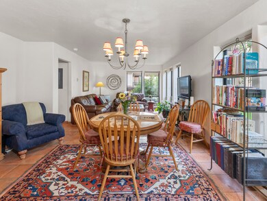 134 South Tomboy Drive-015-017-Dining Ar