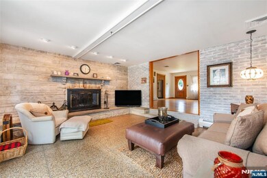 27 Colville Rd, Wayne, NJ 07470 - photo 6