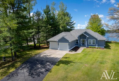 Bay Meadow -5