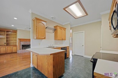 3787 Cedar St, Zachary, LA 70791 - photo 3