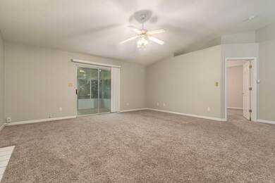 9209 Riverside Landing-LoRes-18