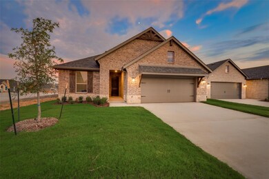 3528 Austin St, Gainesville, TX 76240 - photo 2