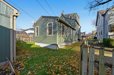 125 S Stanwood Rd, Columbus, OH 43209 - photo 5