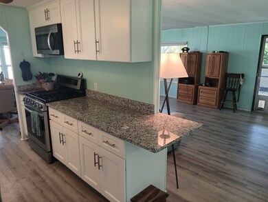 36 Phyllis Dr, Melbourne, FL 32934 - photo 6