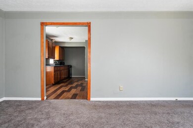 2135 Park Ave, Anderson, IN 46016 - photo 7