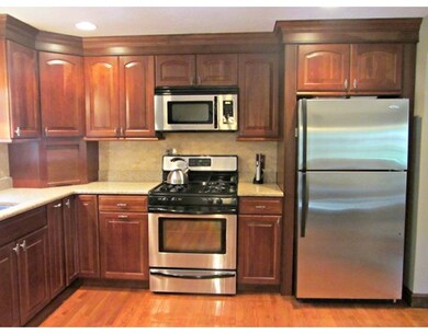 68 Juniper Ln, Pembroke, MA 02359 - photo 3