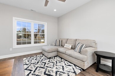 166 S Delphine Ave, Waynesboro, VA 22980 - photo 3