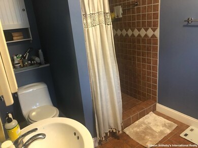 493 E 7th St unit 3, Boston, MA 02127 - photo 4