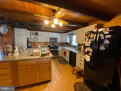 21155 Kling Rd, Spring Run, PA 17262 - photo 5