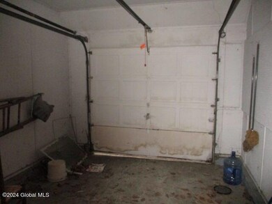 96 Sheridan St, Glens Falls, NY 12801 - photo 5