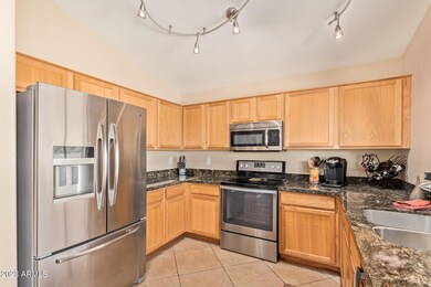 05 Kitchen
